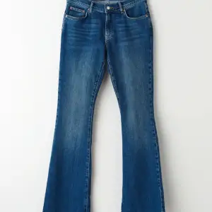 Super fina och sköna jeans från gina trico, säljer då de aldrig kommer till andvändning, hör av er vid funderingar!