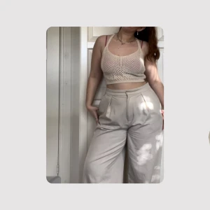 intressekoll! stickad topp! - intressekoll! från gina tricot tror jag, den har några år på nacken men den är knapp använd