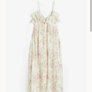 Hm klänning  - Klänning 