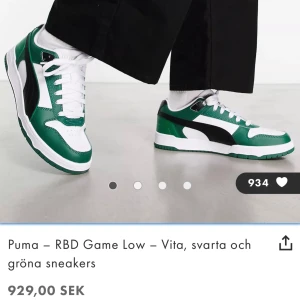 Slutsålda sneakers (prislapp kvar!!!) - Skitsnygga sneakers som jag glömt lämna tillbaka och som var för stora. Fortfarande i lådan💐  säljes för 600 kan förhandlas vid snabb affär, nypris syns på bilden  Storlek 38