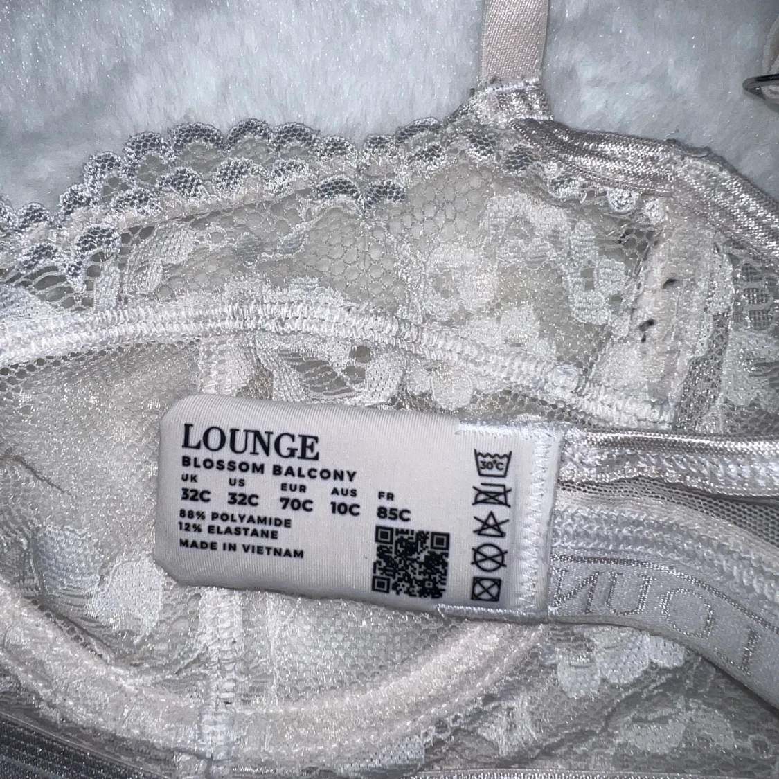 Lounge underwear balcony - 93