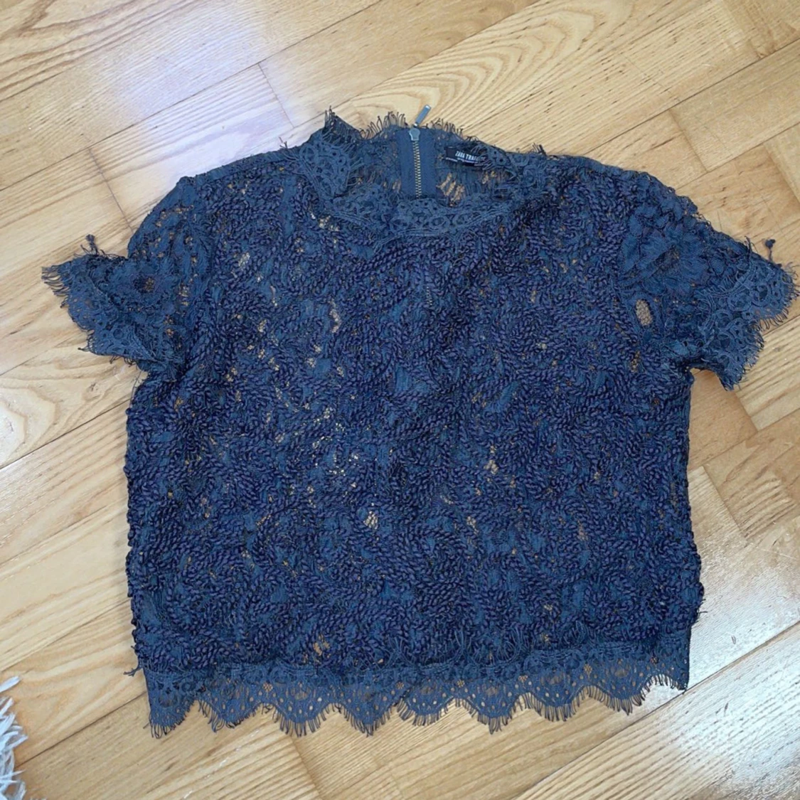 Grå topp  - 90