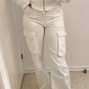 Cargopants  - Cargopants från Bershka Använd 2