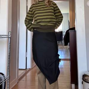 Skitsnygg kjol från cop copine! Köpt dyrt second hand i berlin