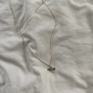 Halsband - Super fint halsband🥰