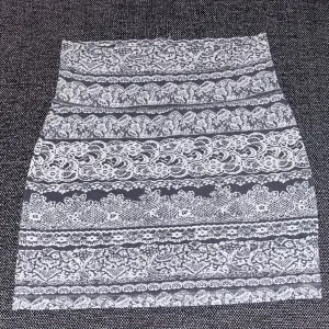 söt kjol med mönster från Gina