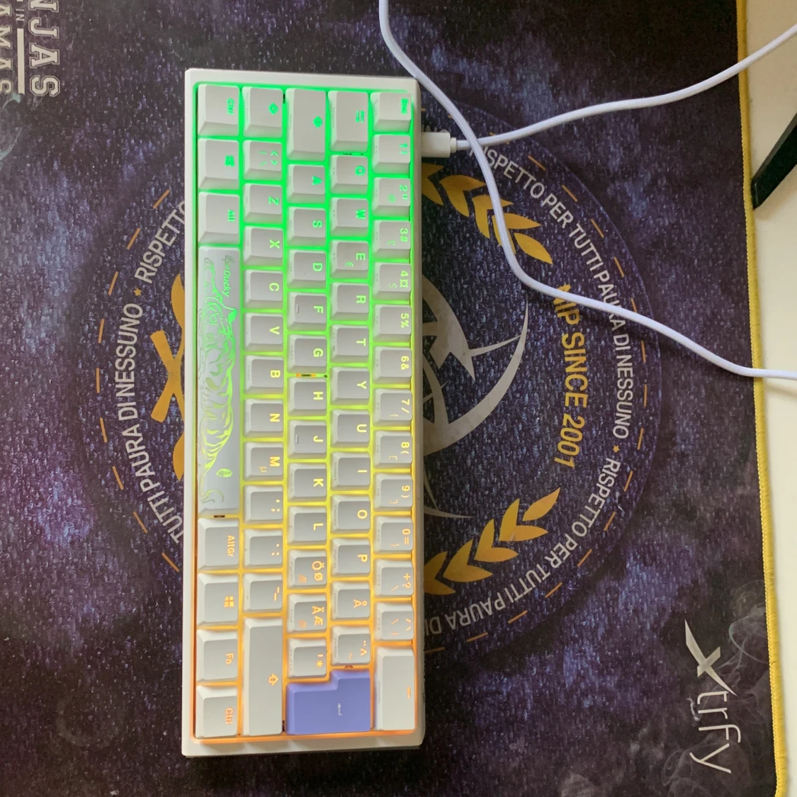 Ducky One 3 Mini Pure - 90