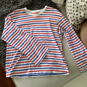 Arket långärmad T-shirt  - M, använd 1 gång 