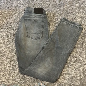 Smog denim jeans - Säljer min smog denim jeans Bra skick