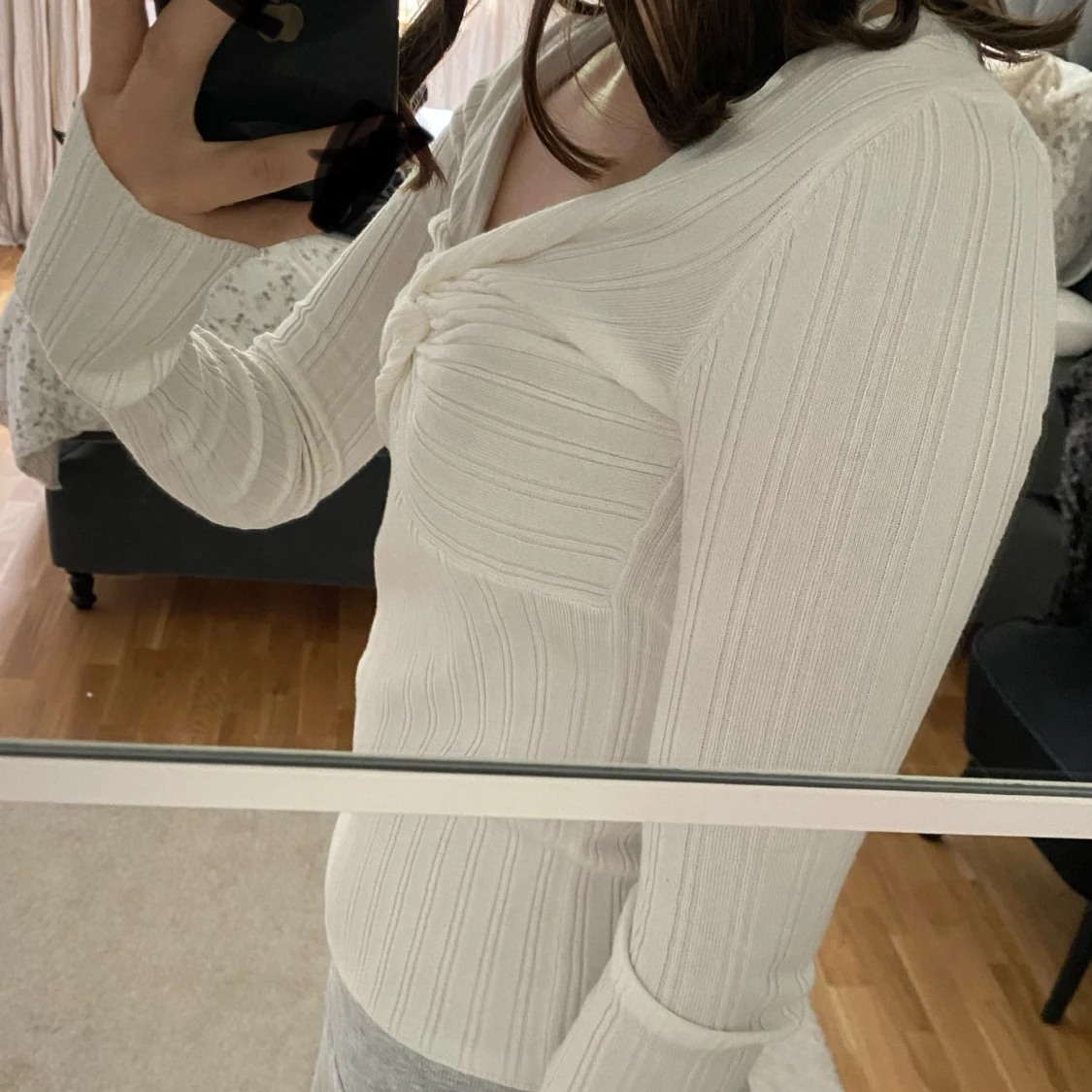 Vit fin urringad tröja 