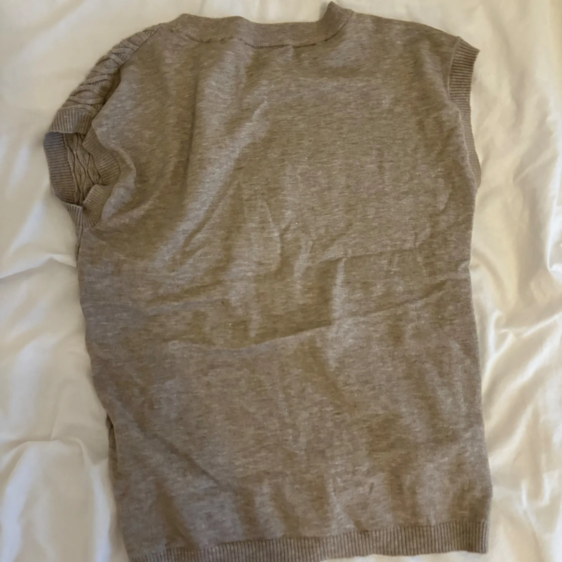 Stickad tshirt  - 90