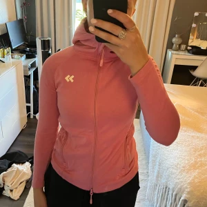 Kofta - Jättefin rosa kofta från lager157 Storlek xs