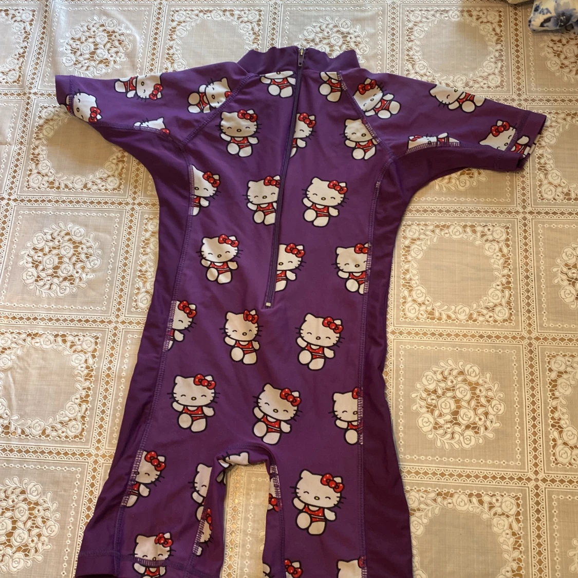 Badklädsel i Hellokitty motiv