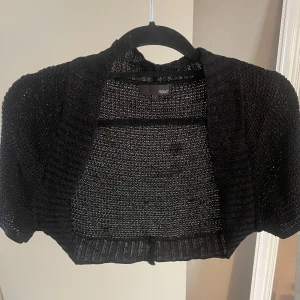 Kortärmad bolero - Köpt secondhand och i bra skick