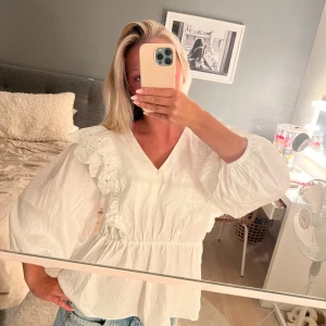 Snyggaste blusen - Världens sötaste blus, nyskick!!💗⭐️🤩