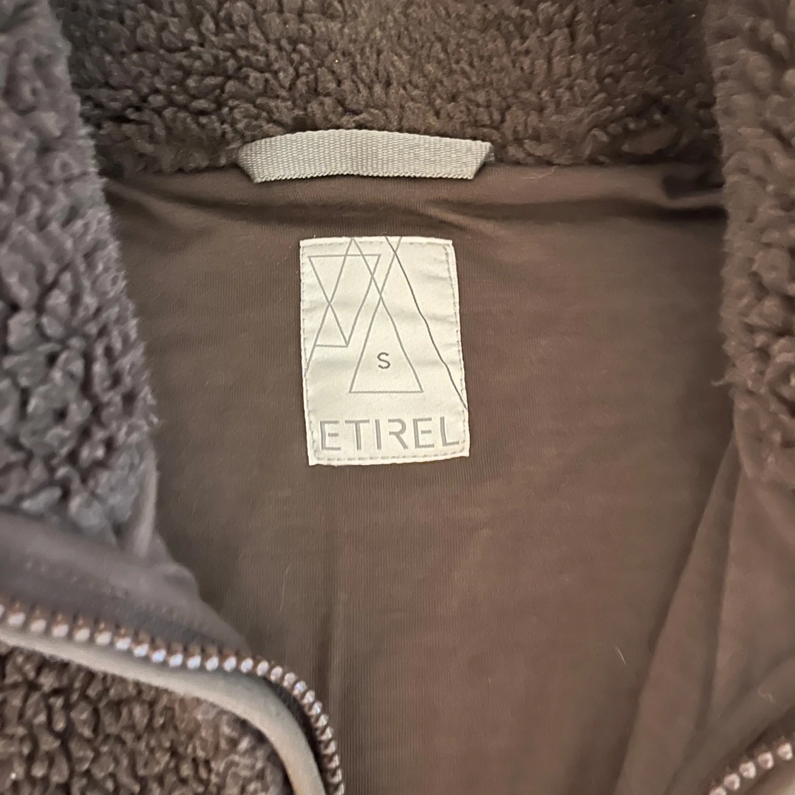 Brun teddyjacka  - 91