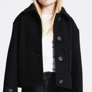 Coat - Lager 157 ostettu kangas takki! Käyetty vain kerran eli melkeen kuin uusi. Koko 160cm