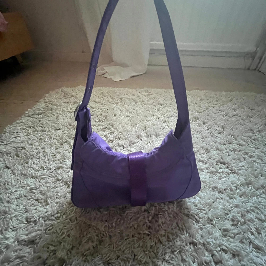 Lila väska  - 92