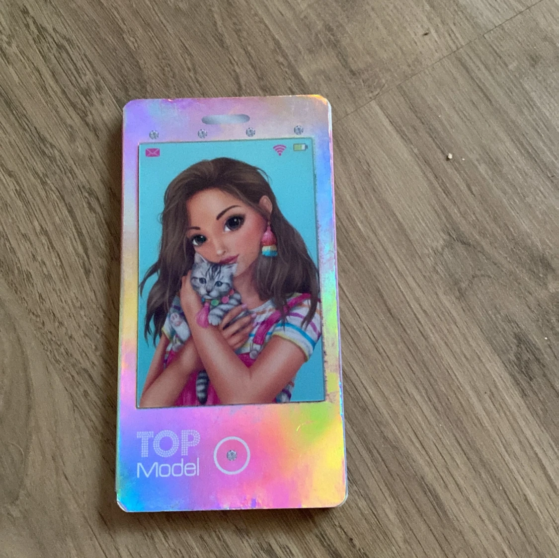  en skrivbok som ser ut som en mobil jättefin - 91