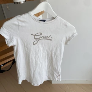 Gant t-shirt  - En gant tröja som jag har växt ur