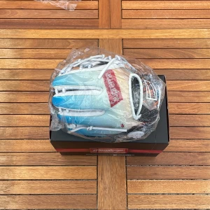 Supreme Rawlings Baseball Glove - 🏅 Säljer 3 handskar från Supreme X Rawlings droppet, riktigt cleant samlarföremål men även såklart en super handske för användning 🧵 Unisex 🎨 Multicolor 🗄️  Oanvända och kvitto finns såklart 💯