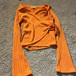  En fin tröja från amish och har använt minst tre gånger jättefina . Obs tar endast Swish numret finns i min bio 
