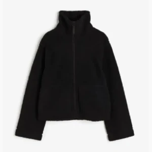 Teddy jacka - Säljer min Teddyjacka från hm i storlek S❤️