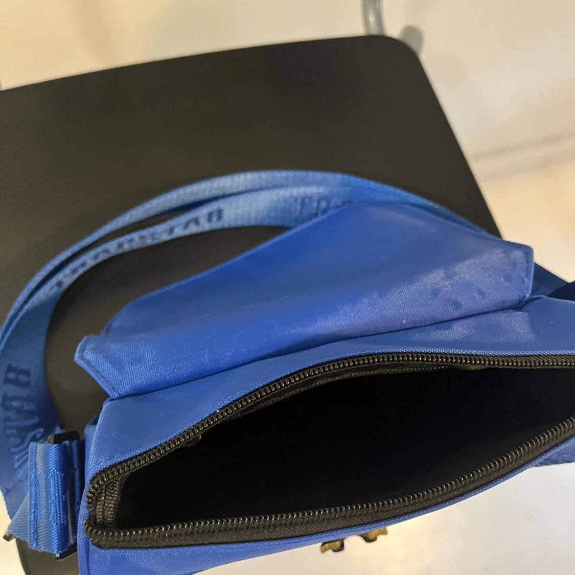 Trapstar väska  - 90