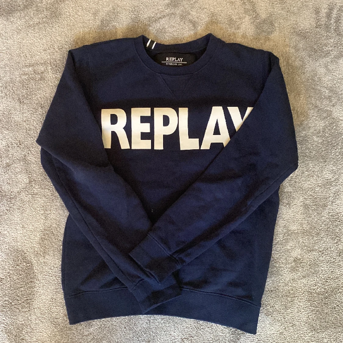 Replay sweater