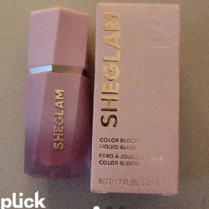 She glam blush  - She glam blush 