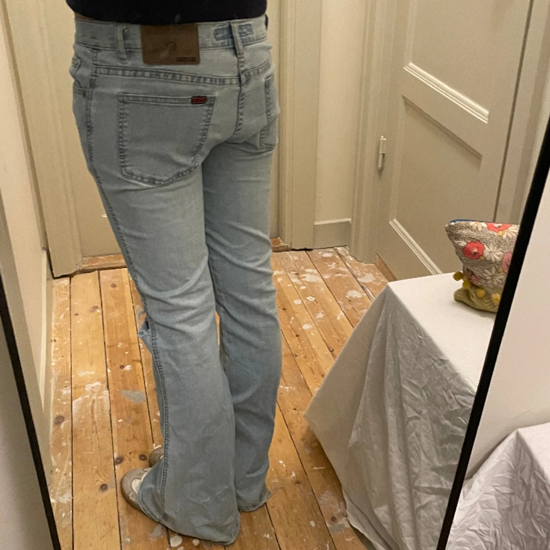 LÅGMIDJADE JEANS - 91