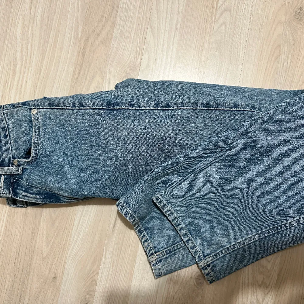 Blå jeans, storlek 34. Jeans & Byxor.