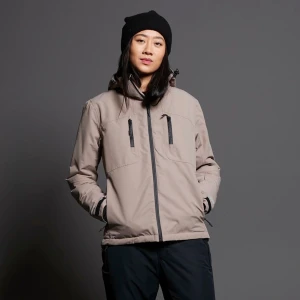 Skidjacka helt ny  - Glömde skicka tillbaka så den är helt ny! Skidjacka ”åre beige” från lager157, storlek S. 150kr 🥰