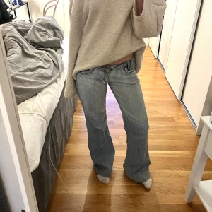 Lågmidjade jeans  - Jättenajs jeans som inte kommer till användning längre 