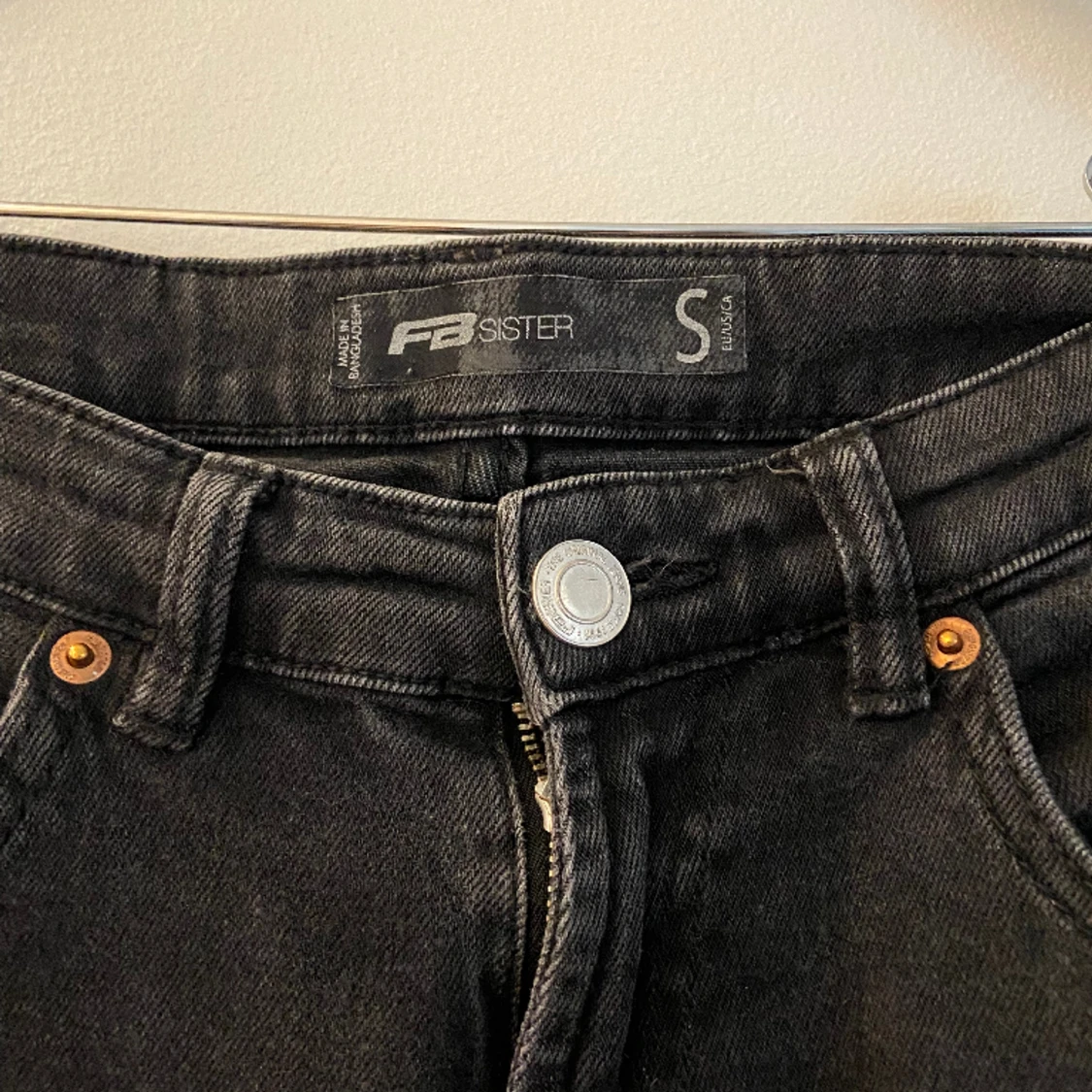 Svarta bootcut jeans  - 91