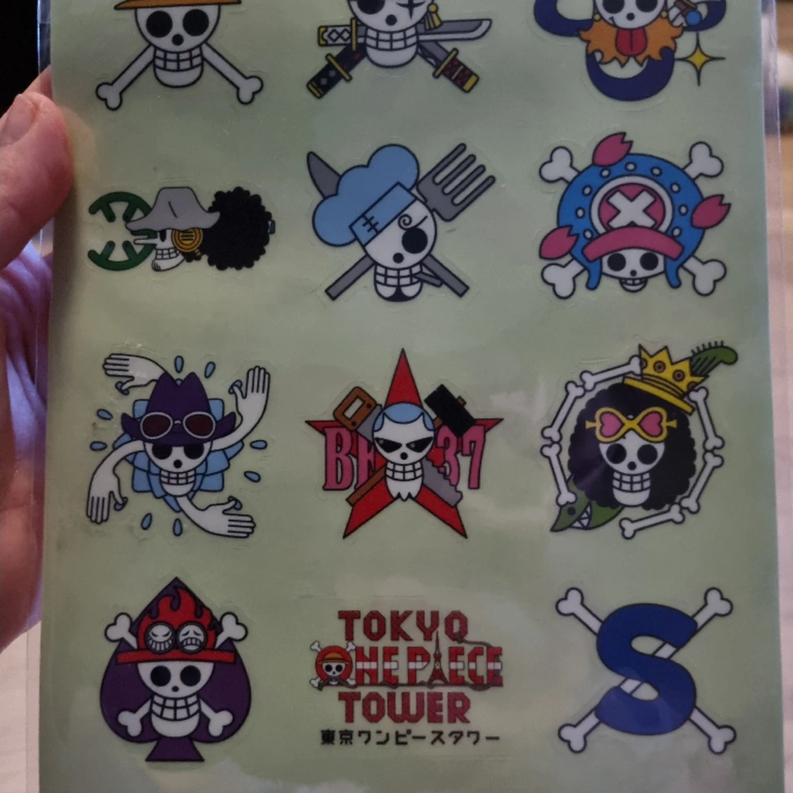 One piece klistermärken. 