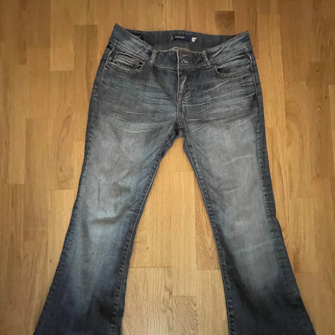 Vigoss bootcut byxor från beyond retro malmö