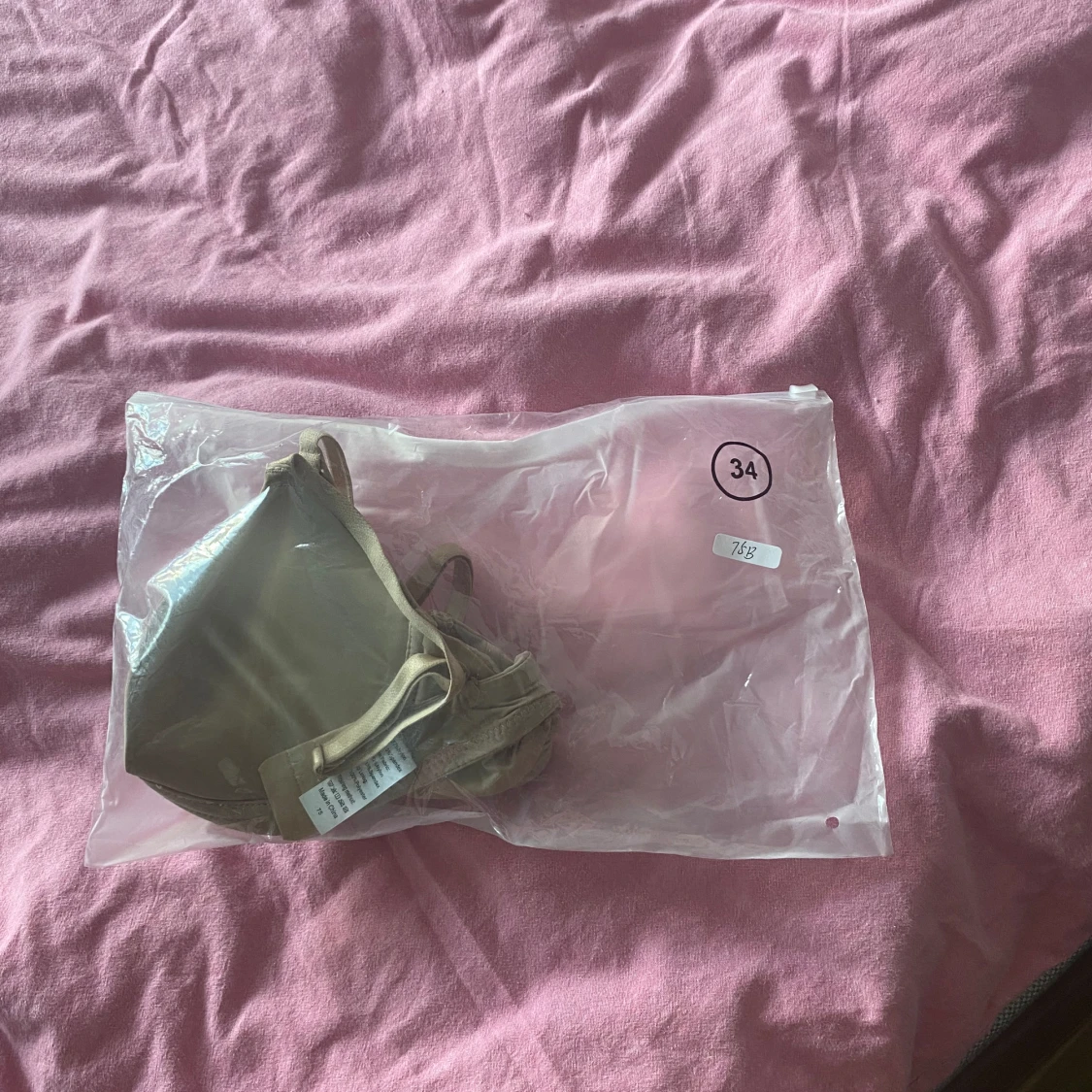 Beige Bh (oandvänd, lyftande) - 91