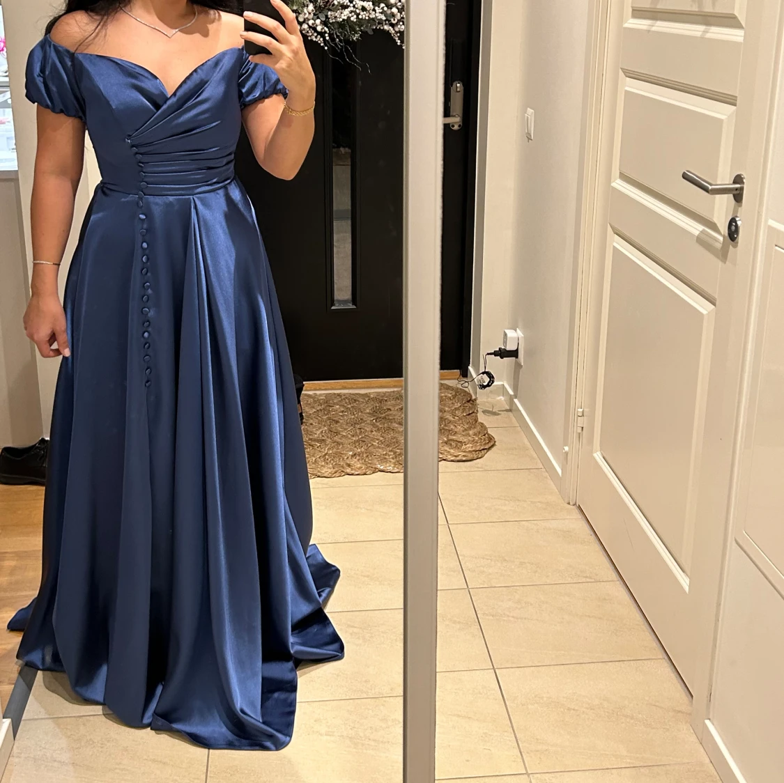 Marinblå klänning  - 91