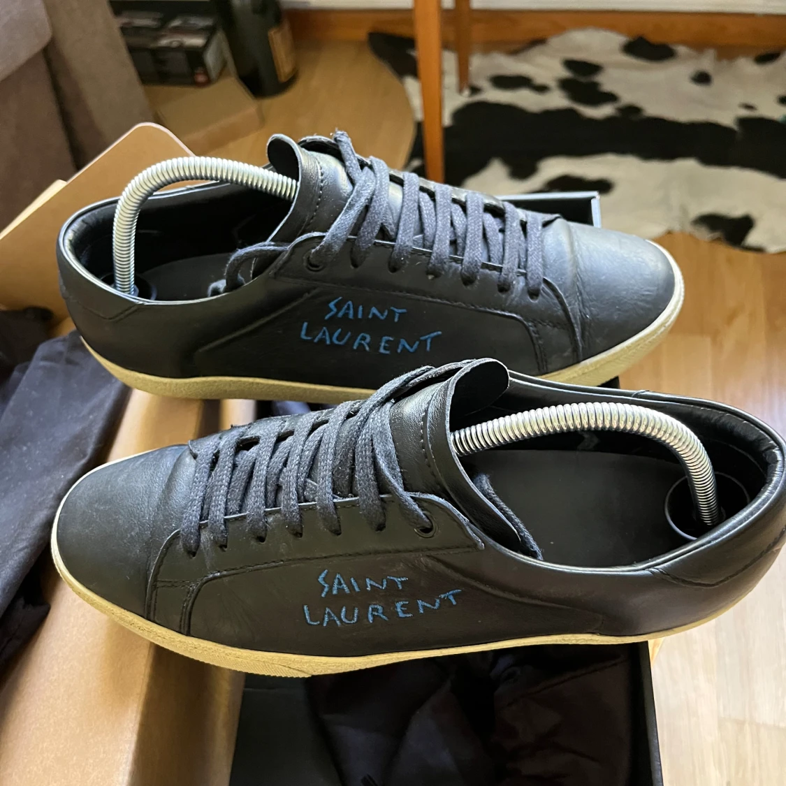Saint Laurent skor