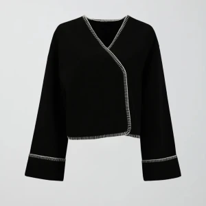 Blanket Stitch Jacket - Jättefin filt jacka från Ginatricot! Aldrig använd med prislapp kvar!🙌🏼