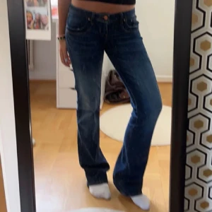 Ltb jeans  - Säljer dessa såå snygga blåa Ltb jeans, väldigt bra skick. Köpta från Zalando