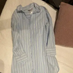 Skön nattskjorta från H&M i storlek M Ny endast tvättad.