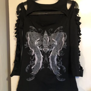 Oanvänd topp - Så läcker och snygg med sina detaljer 