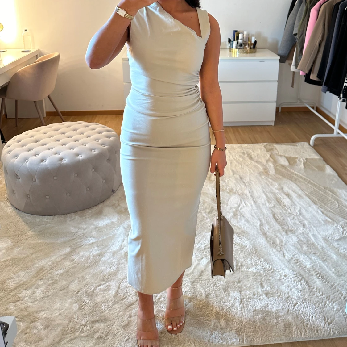 Beige klänning  - 91