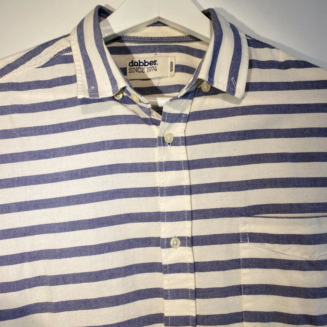 Kortärmad randig skjorta från Dobber - 90