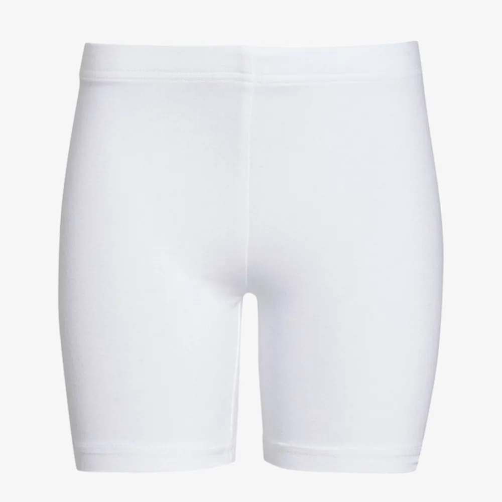 Vita cykelbyxor från newyorker i nytt/gott skick storlek xs. Shorts.