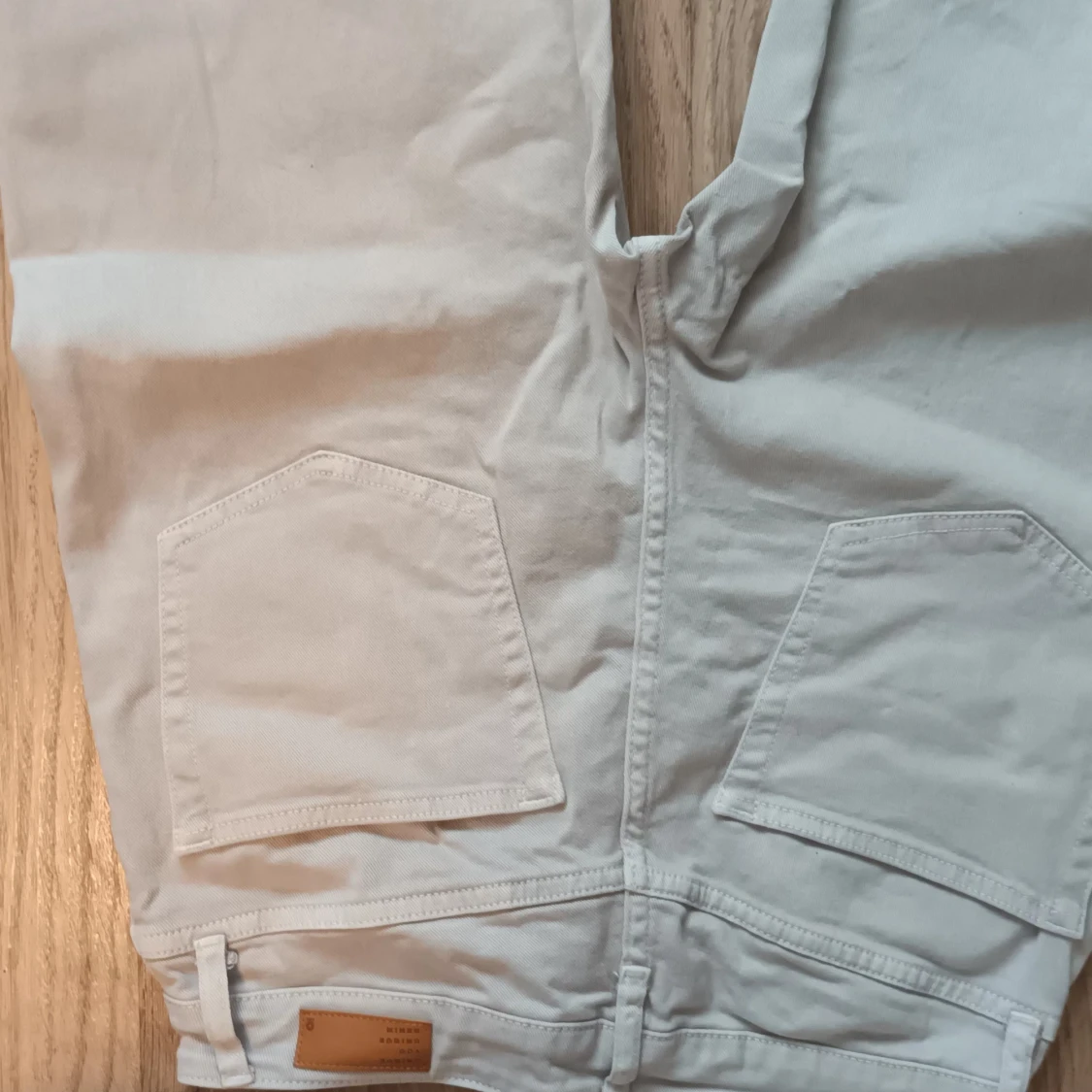 Ljuslila baggy jeans - 90