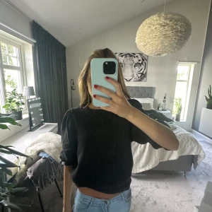 Sweatshirt  - Sweatshirt med korta ärmar🌸🌸