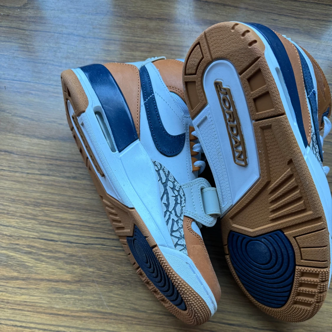 Jordans, special edition - 90